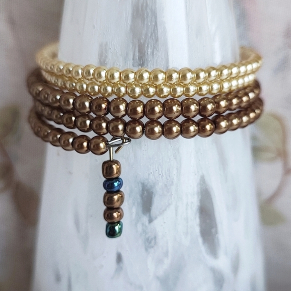Faux Cream & Cocoa Colored Pearls Beaded Vintage Memory Wire Bracelet Seed Beads